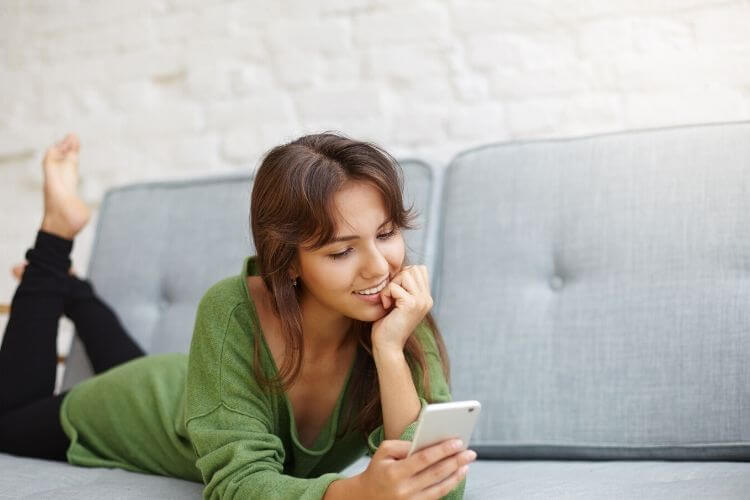 Coronavirus & Dating Sites: finding a solution to social distancing and lockdown