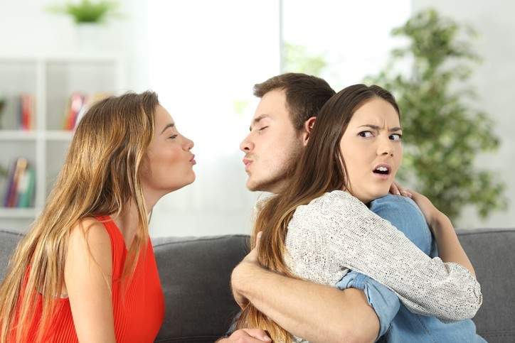 10 Signes d’infidélité dans son couple